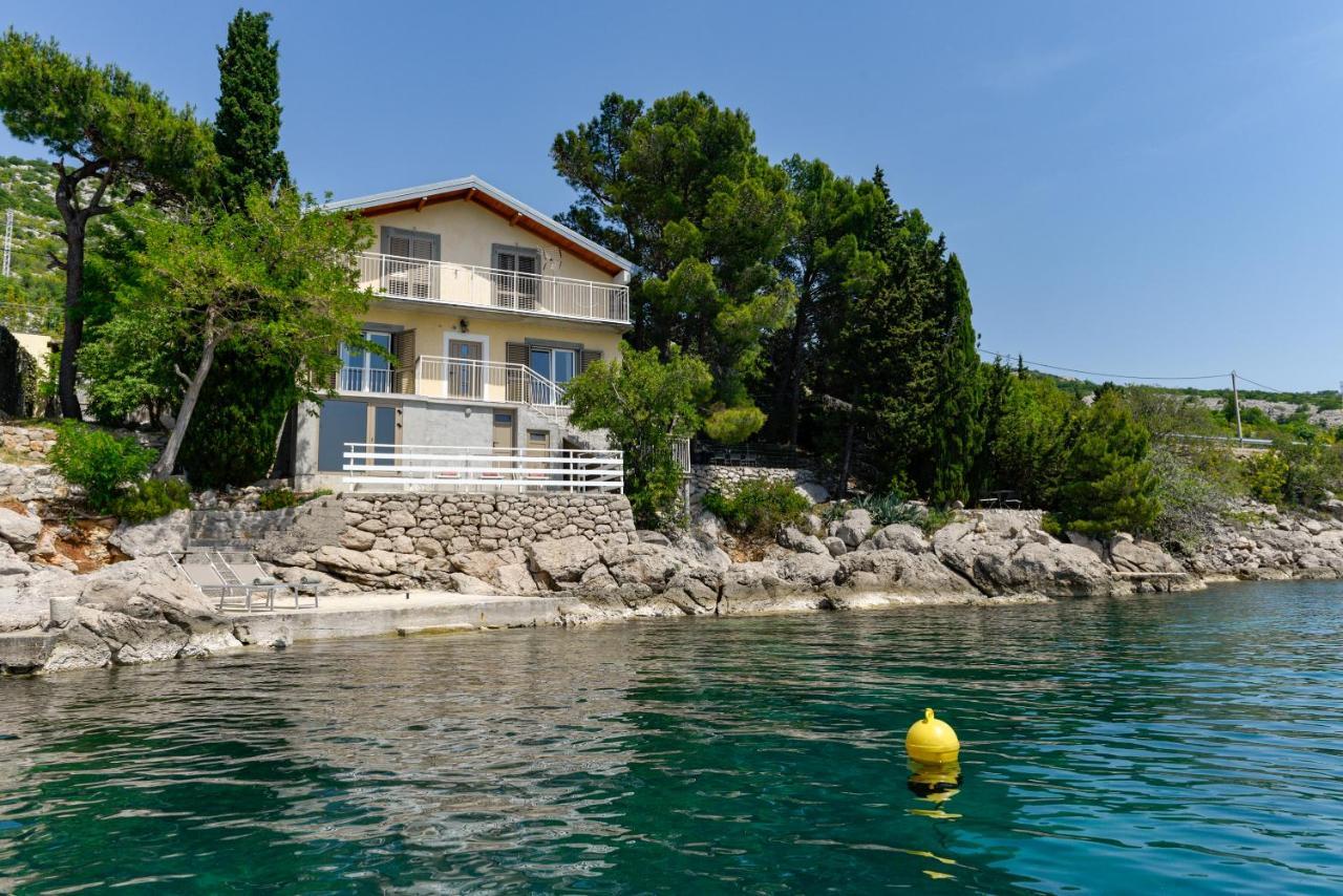Allseason House On The Sea Karlobag Exterior foto